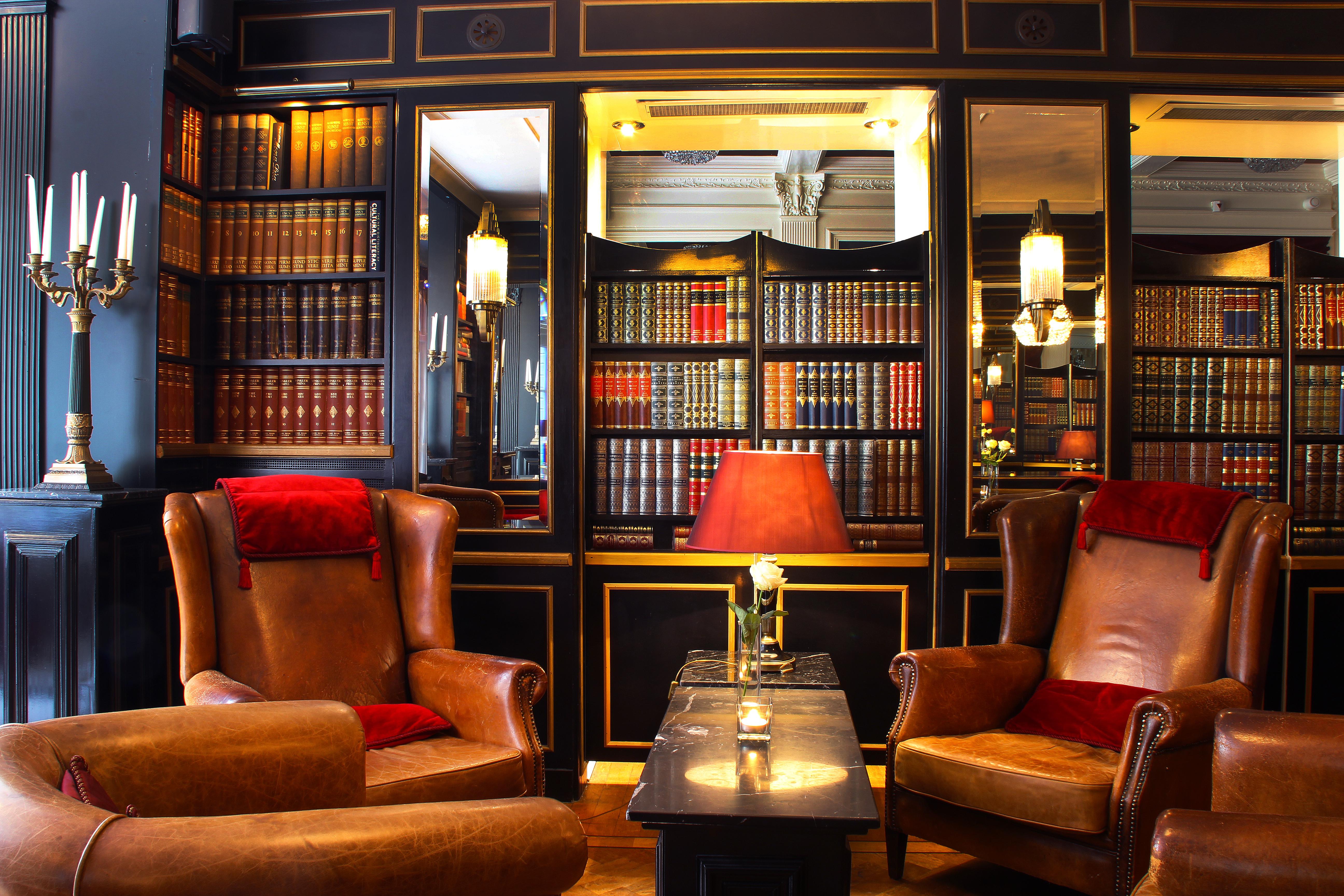 Apollofirst Boutique Hotel Amsterdam Exterior photo