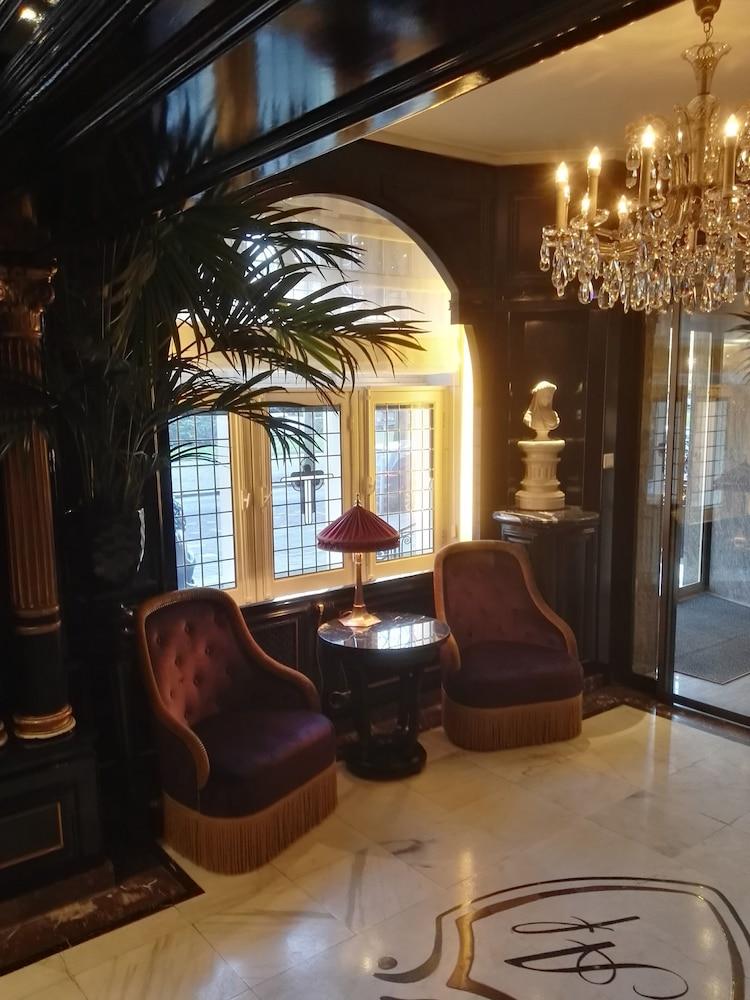 Apollofirst Boutique Hotel Amsterdam Exterior photo